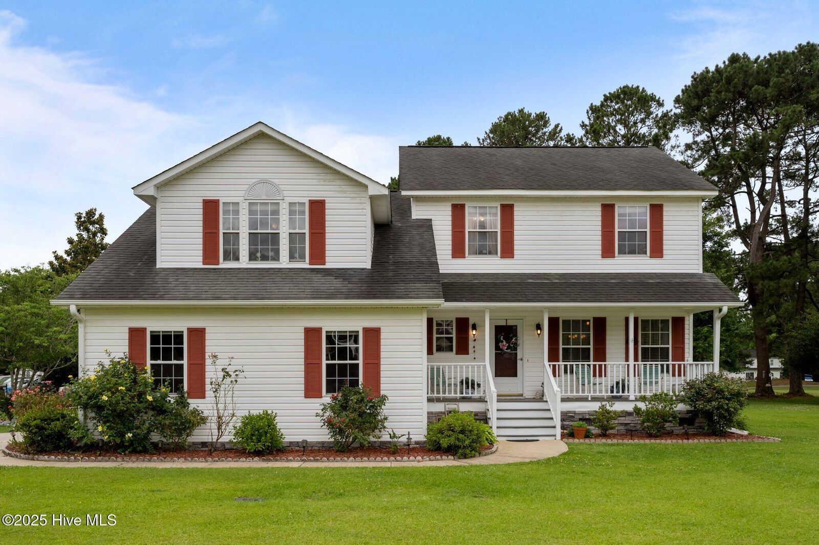 Property Photo: 600 Player Court NC 28540