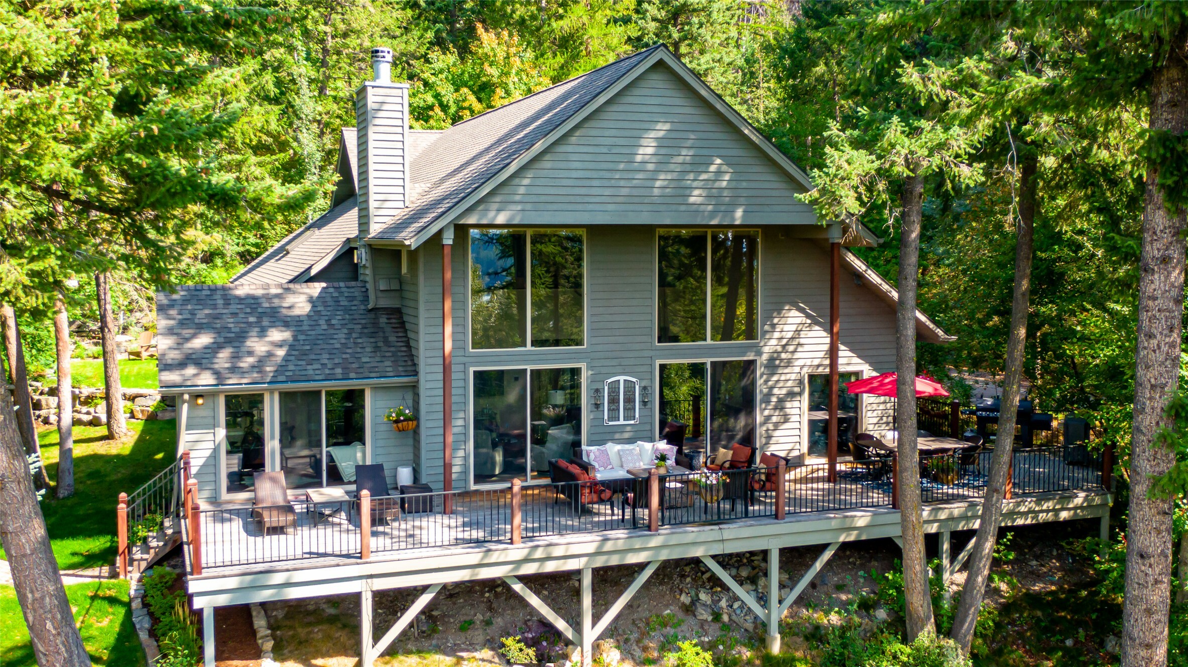 Property Photo: 1939 Suncrest Drive MT 59937