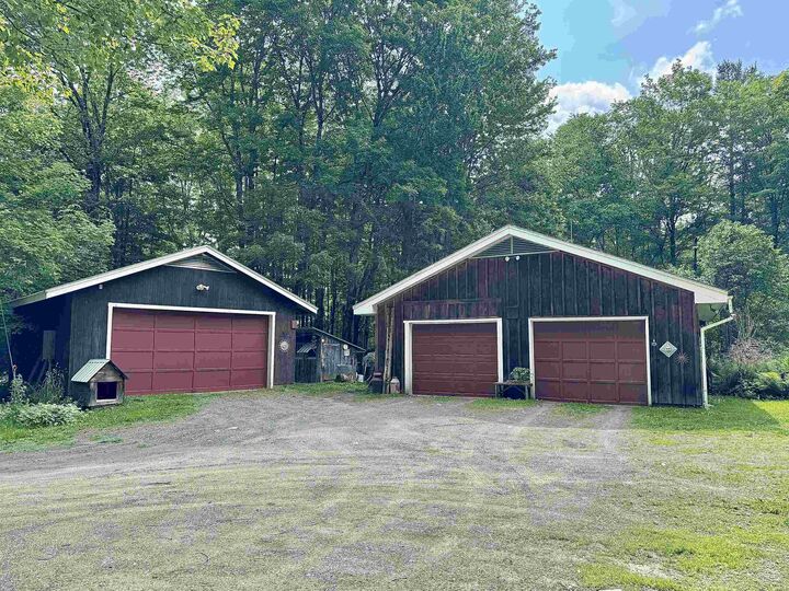 Property Photo: 1048 Adamant Road VT 05640