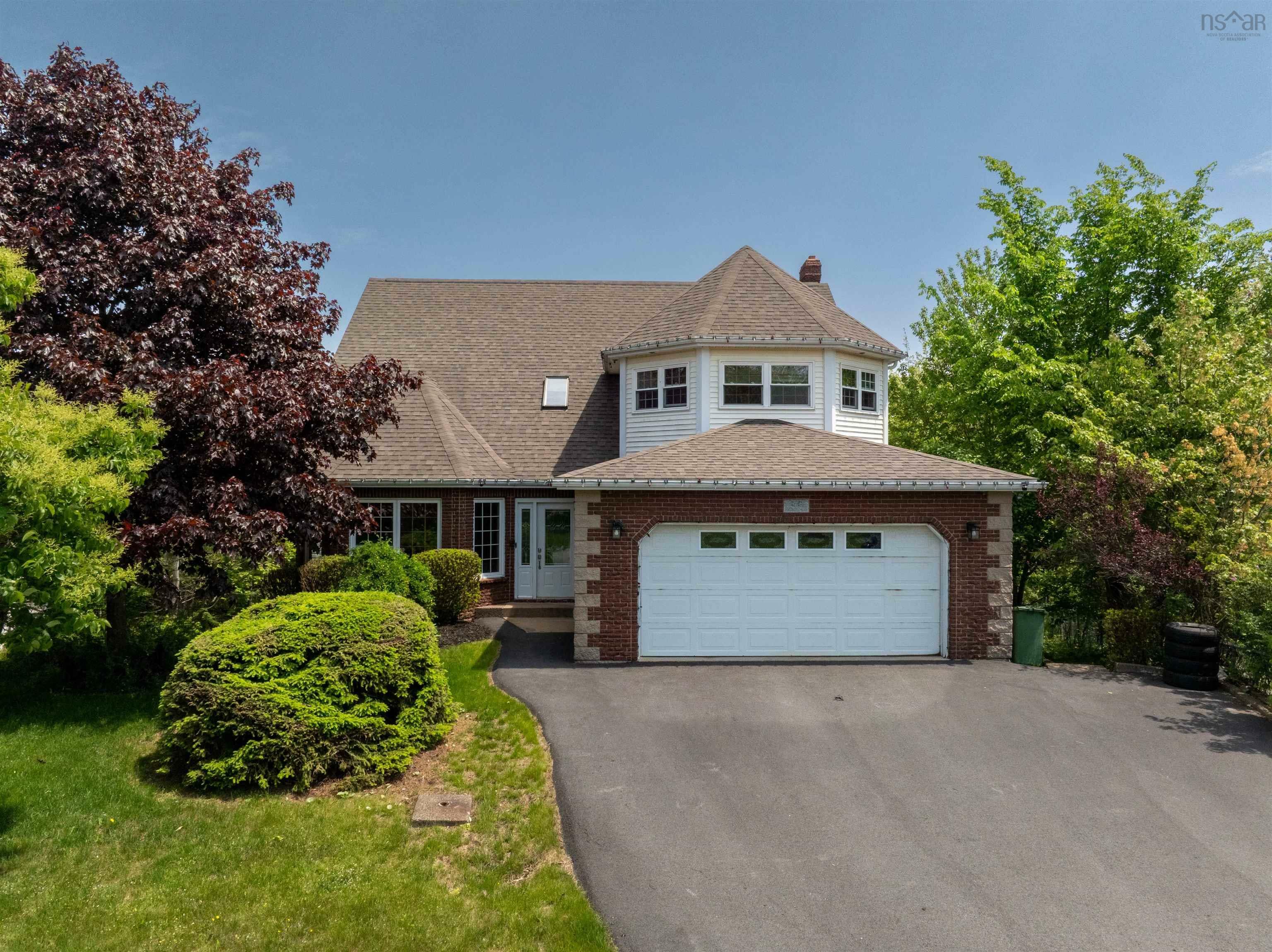 35 Castlewood Drive  Cole Harbour NS B2V 2R3 photo