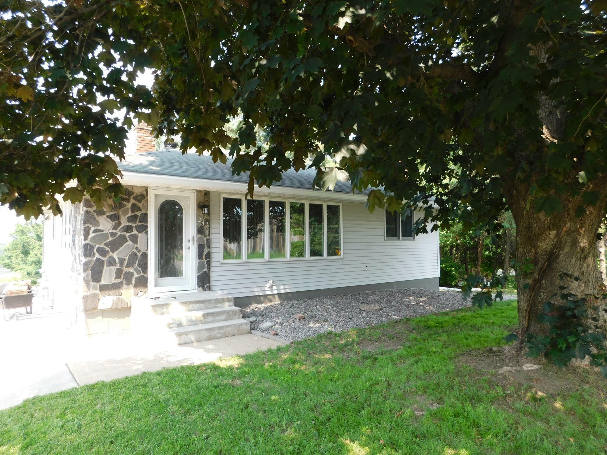 Property Photo: 243 Demont Avenue E MN 55117