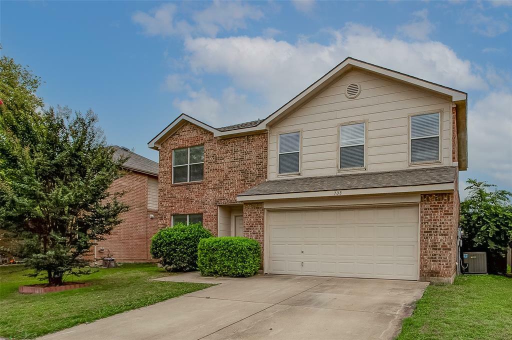 Property Photo: 708 Eagle Drive TX 76131