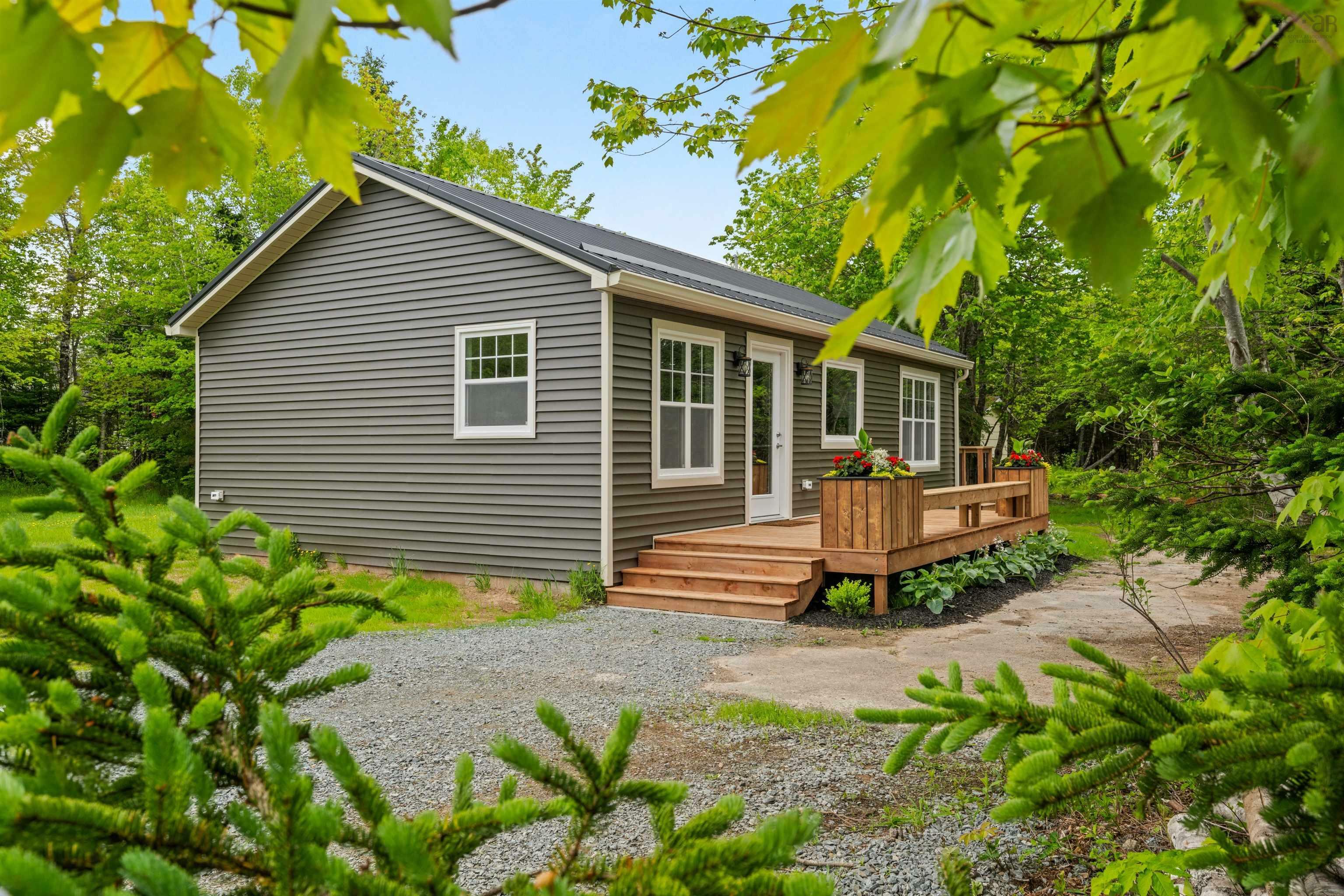Property Photo: 7 Daylily Lane NS B0J 1L0