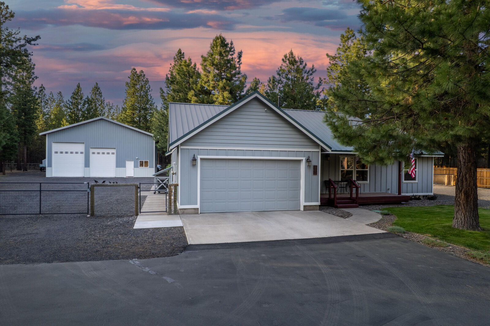 Property Photo:  15876 Sunrise Boulevard  OR 97739 