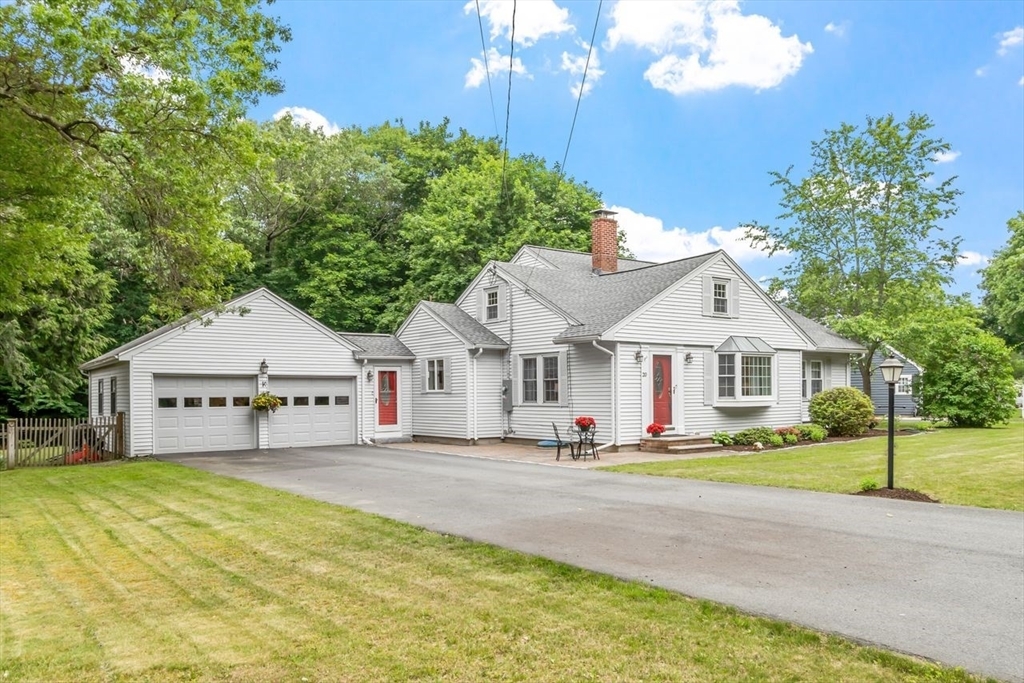 20 Chandler Road  Andover MA 01810 photo