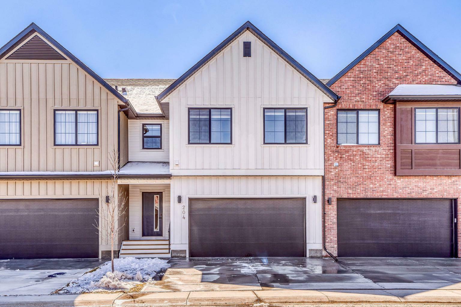 Photo de la propriété: 201 Cooperswood Green SW 204 AB T3B 3Y6