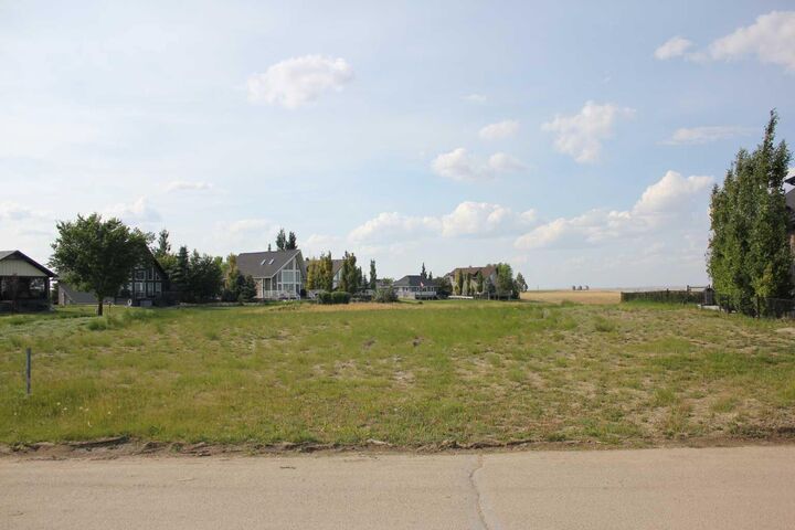 Photo de la propriété: 26 White Pelican Way AB T0L 2B0