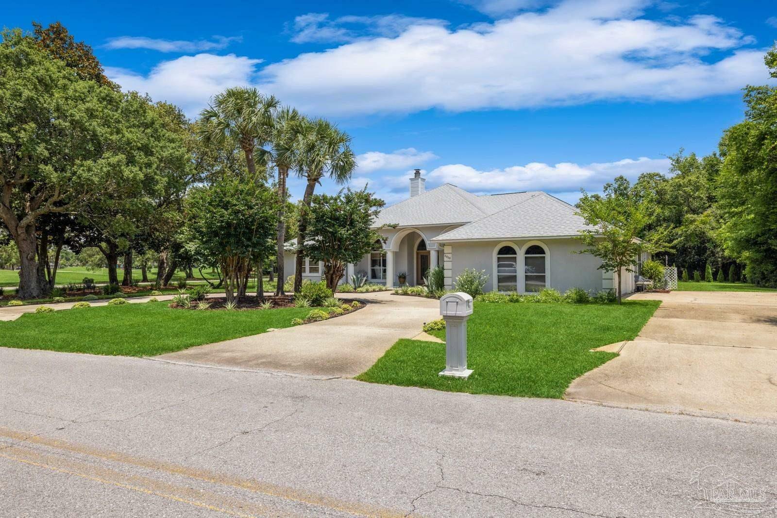 Property Photo: 2808 Pga Blvd FL 32566