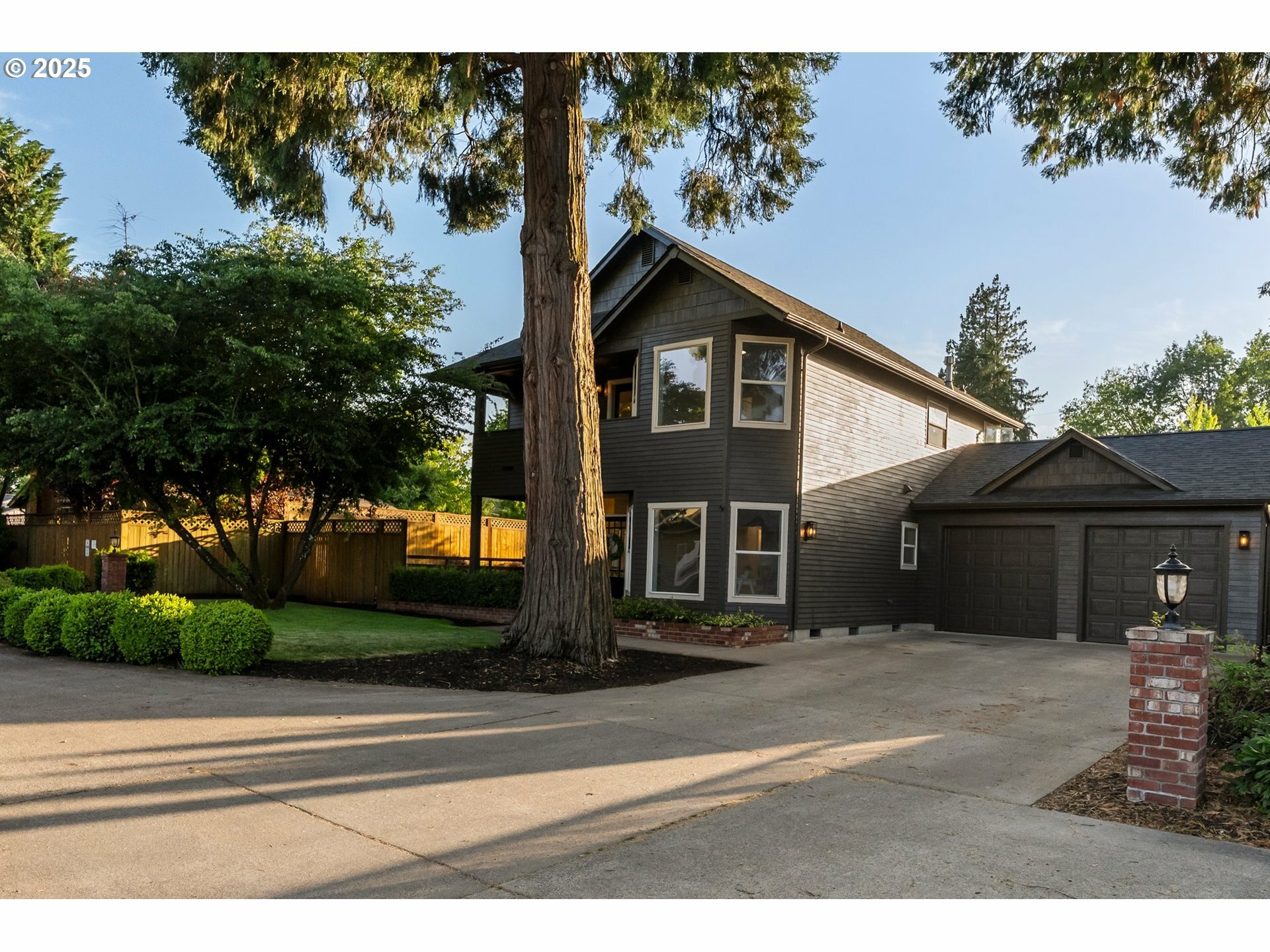 Property Photo: 2639 Tandy Turn OR 97401