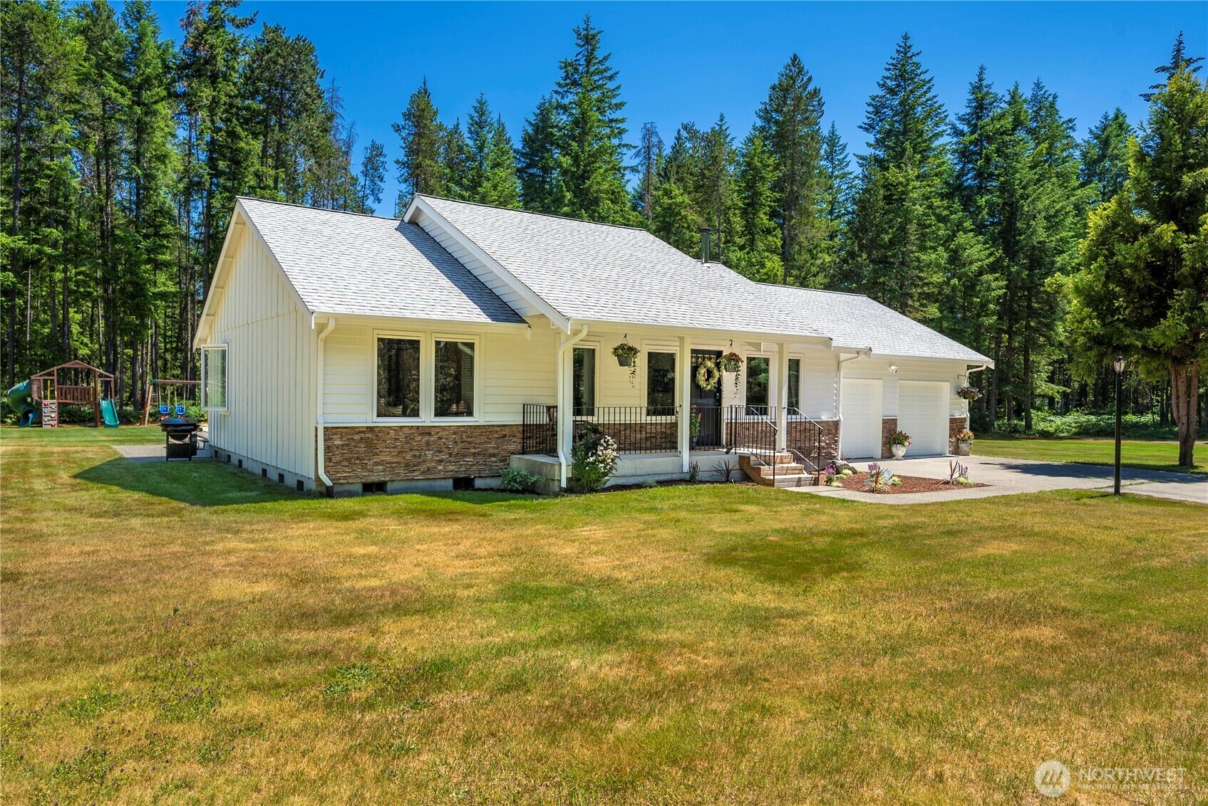 Property Photo: 1301 NE Toonerville Road WA 98528