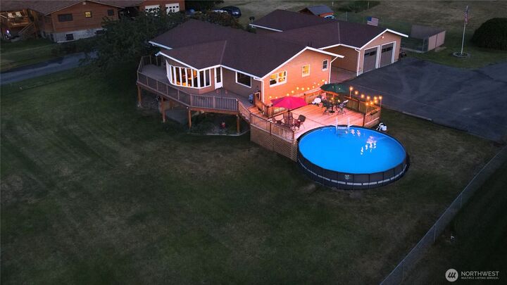 Property Photo:  9 C  Rose Street  WA 98844 