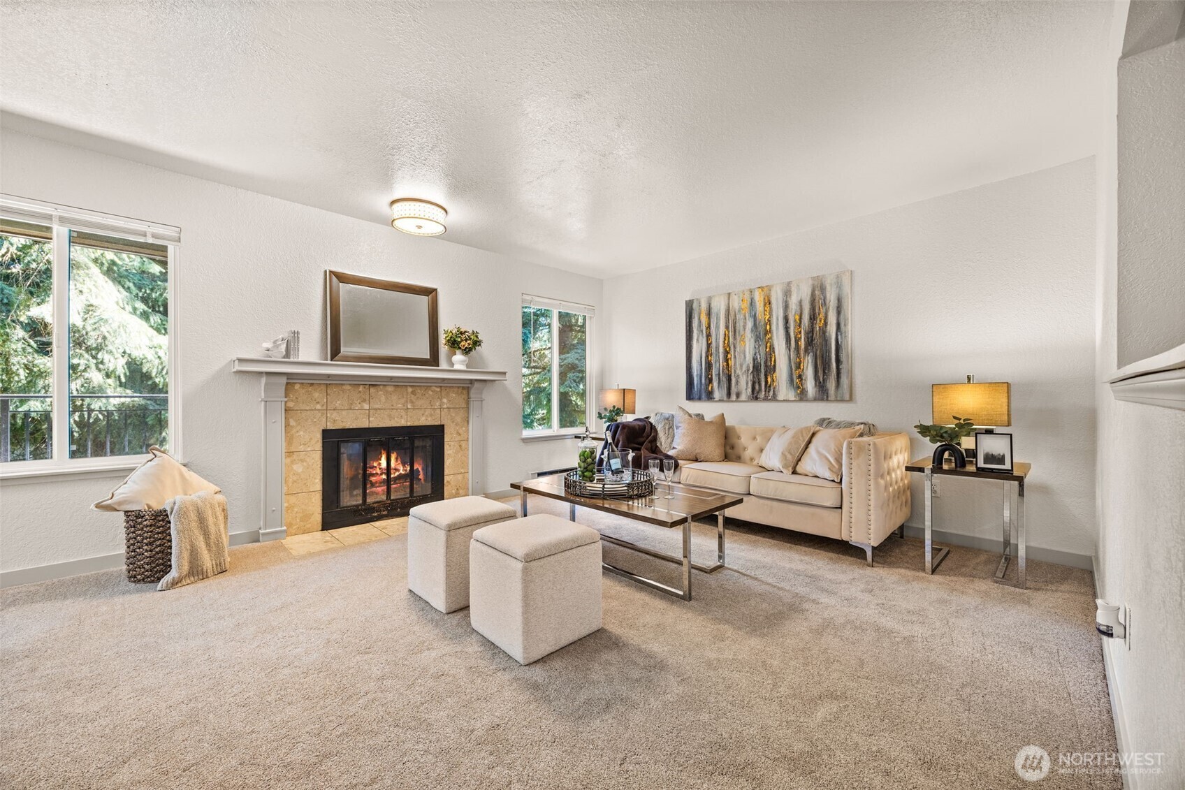 Property Photo: 12617 NE 130th Way E201 WA 98034