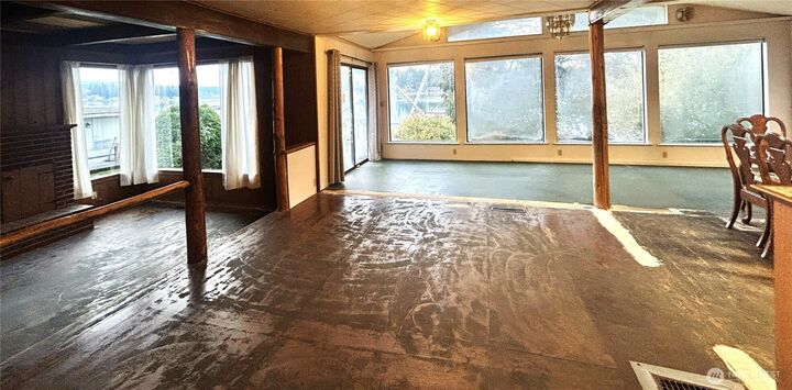 Property Photo:  1954 NE Grandview Boulevard  WA 98345 