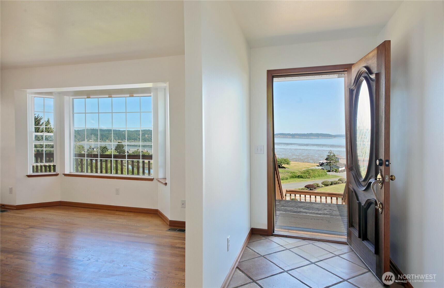 Property Photo: 854 Blue Spruce Place WA 98277