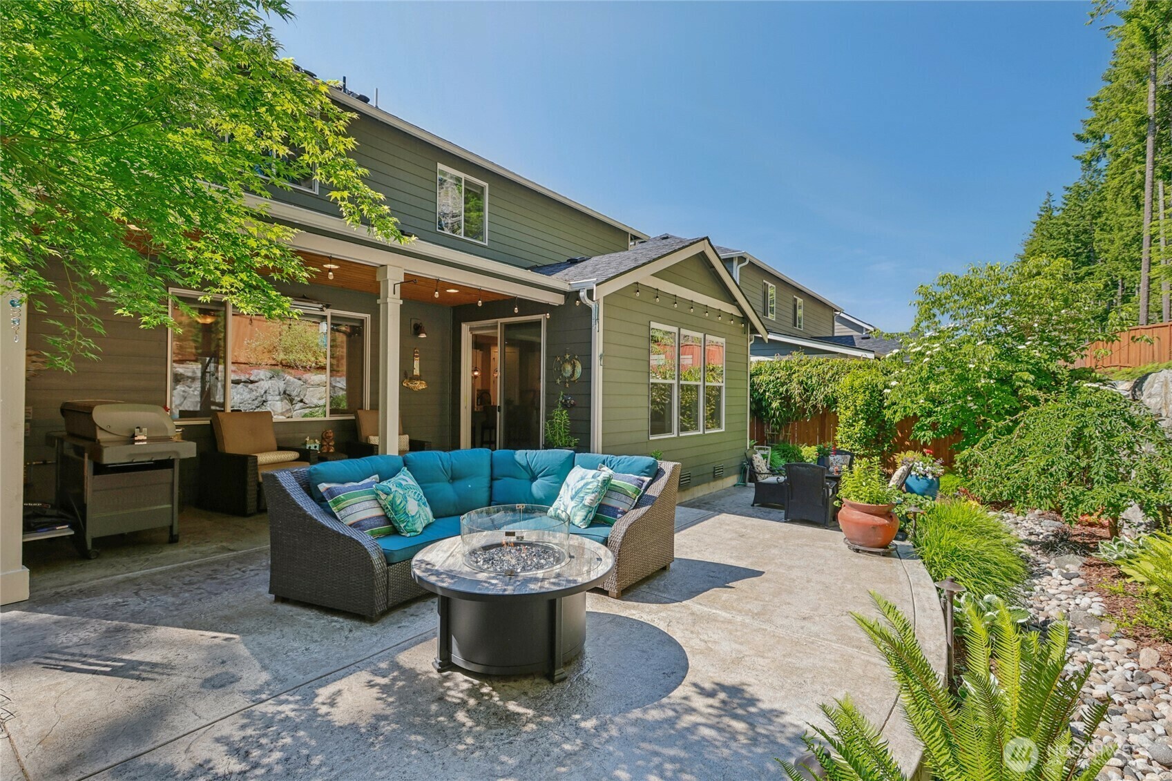 Property Photo: 4216 Overlook Court WA 98332