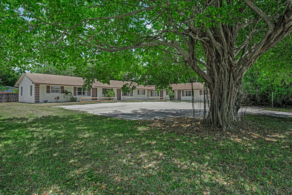 Property Photo:  732 Neil Road  FL 33415 