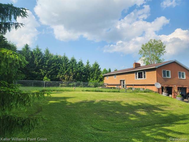 Property Photo: 370 Wales Ridge Road MI 48027