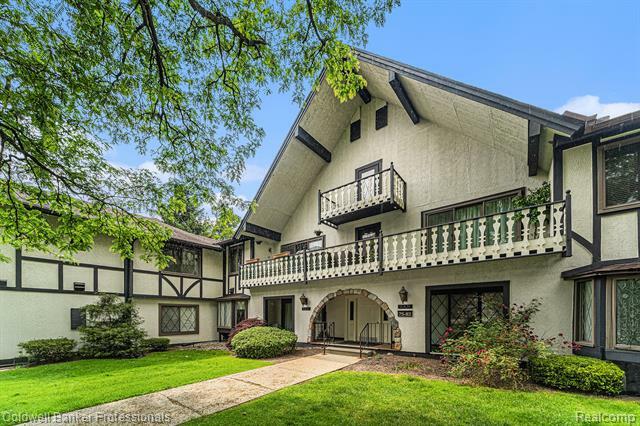 Property Photo: 42160 Woodward Avenue 79 MI 48304