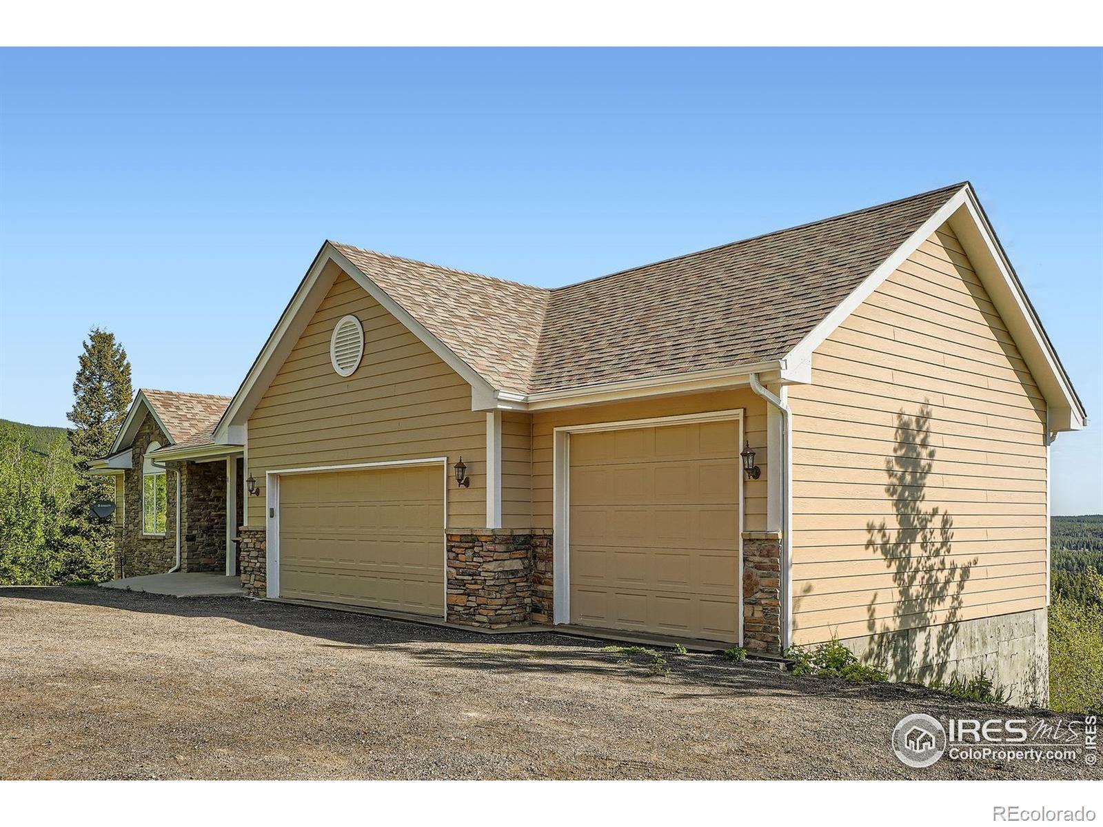 Property Photo: 557 Highpoint Circle CO 80422