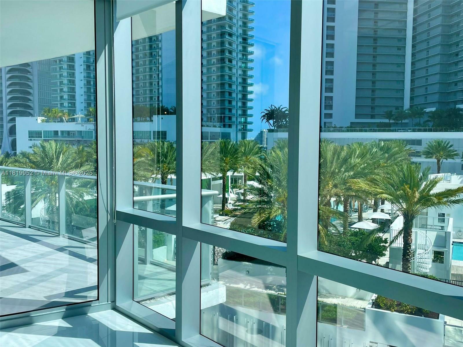 851 NE 1st Ave 909  Miami FL 33132 photo
