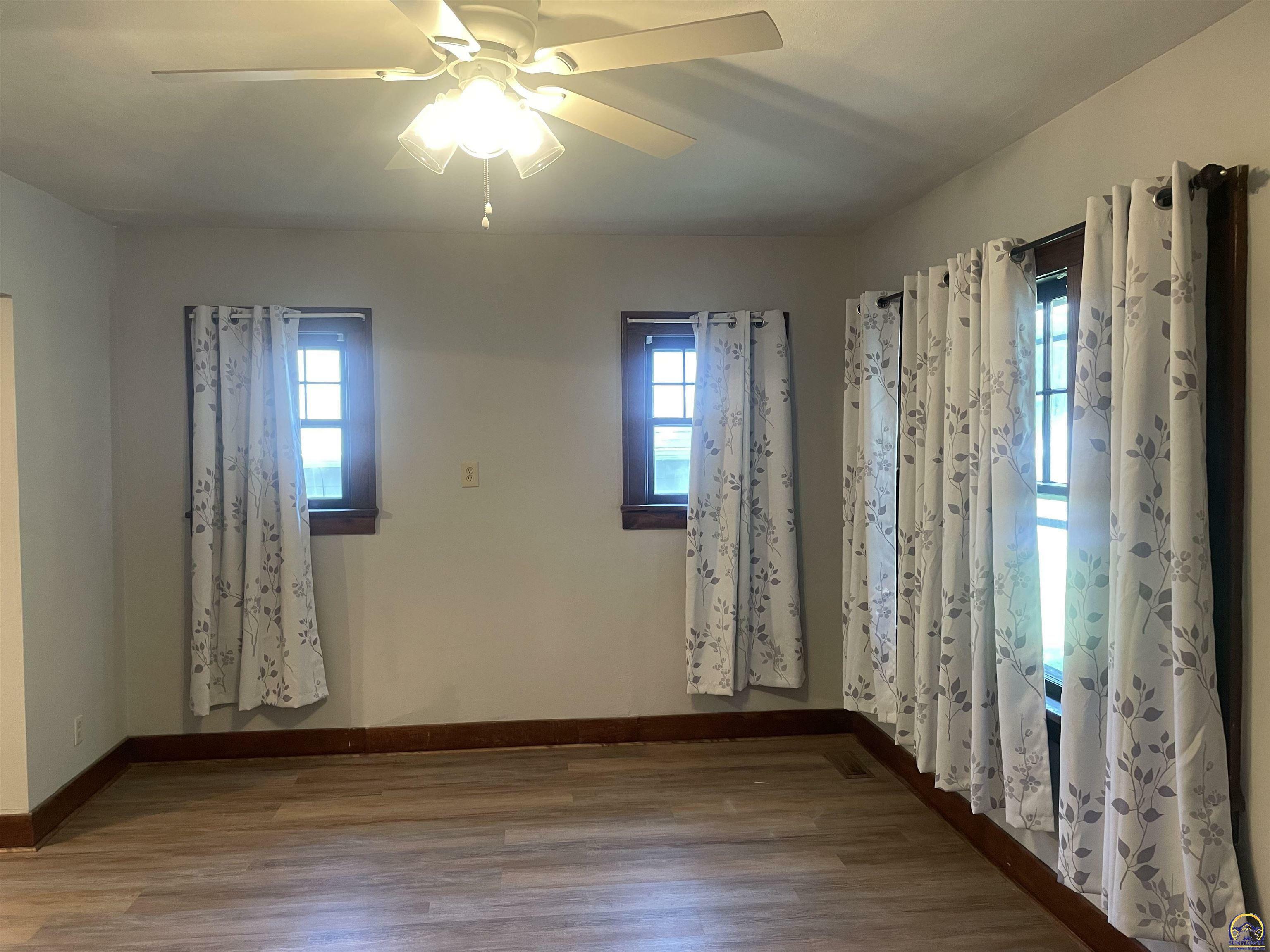 Property Photo: 1205 SW Randolph Ave KS 66604