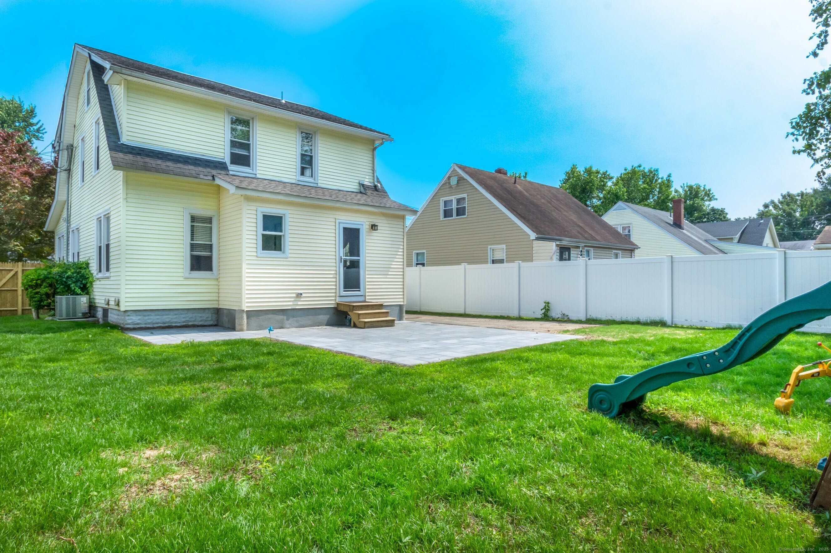 Property Photo: 45 Kenwood Avenue CT 06824