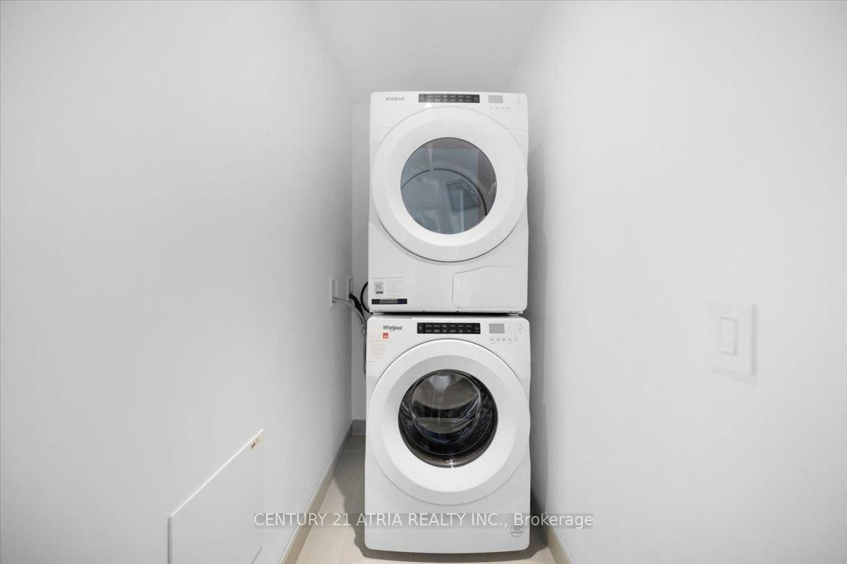 Property Photo: 155 Merchants' Wharf N/A 808 ON M5A 0Y4