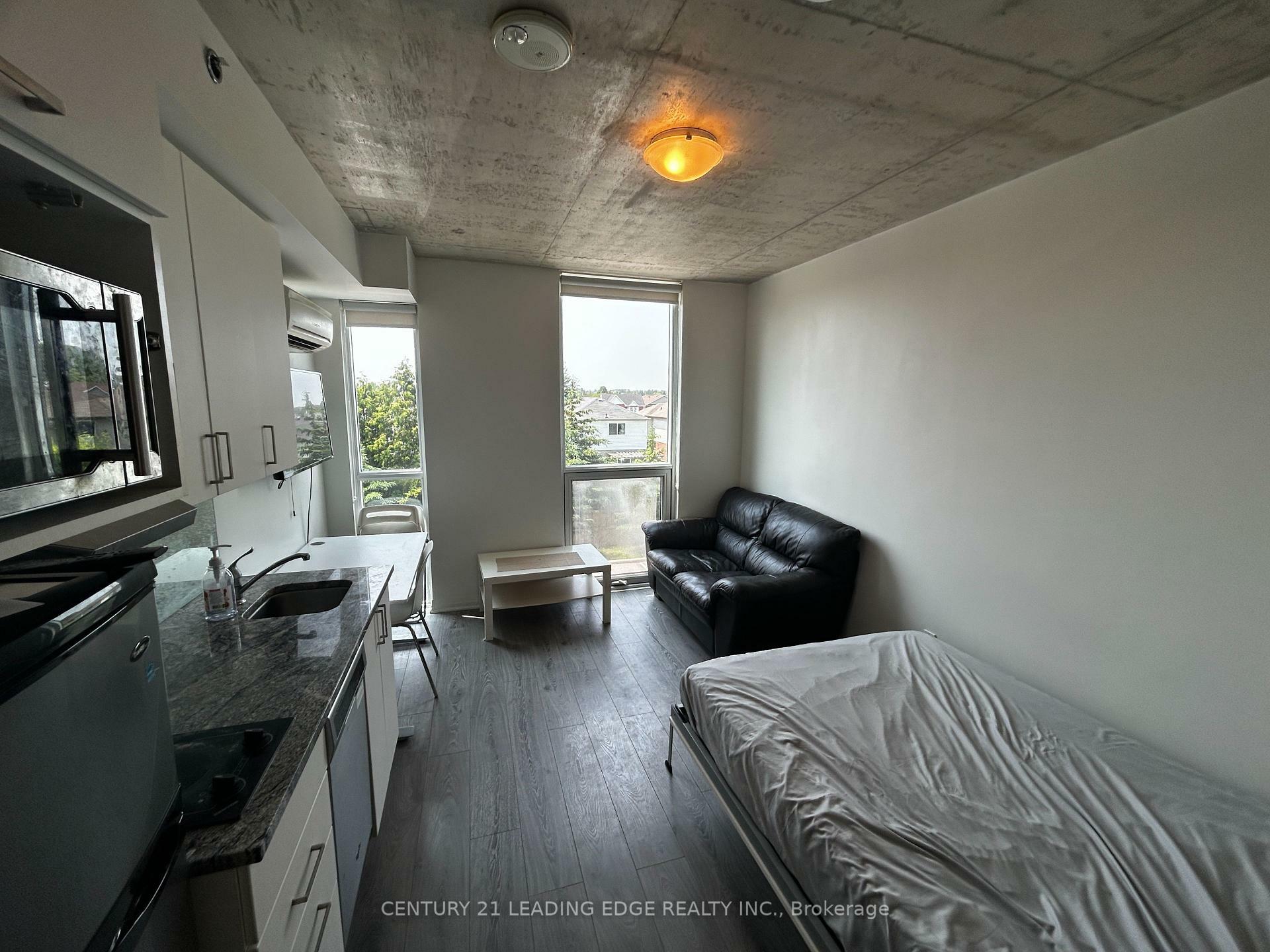 Photo de la propriété: 1900 Simcoe Street 210 ON L1G 4Y3
