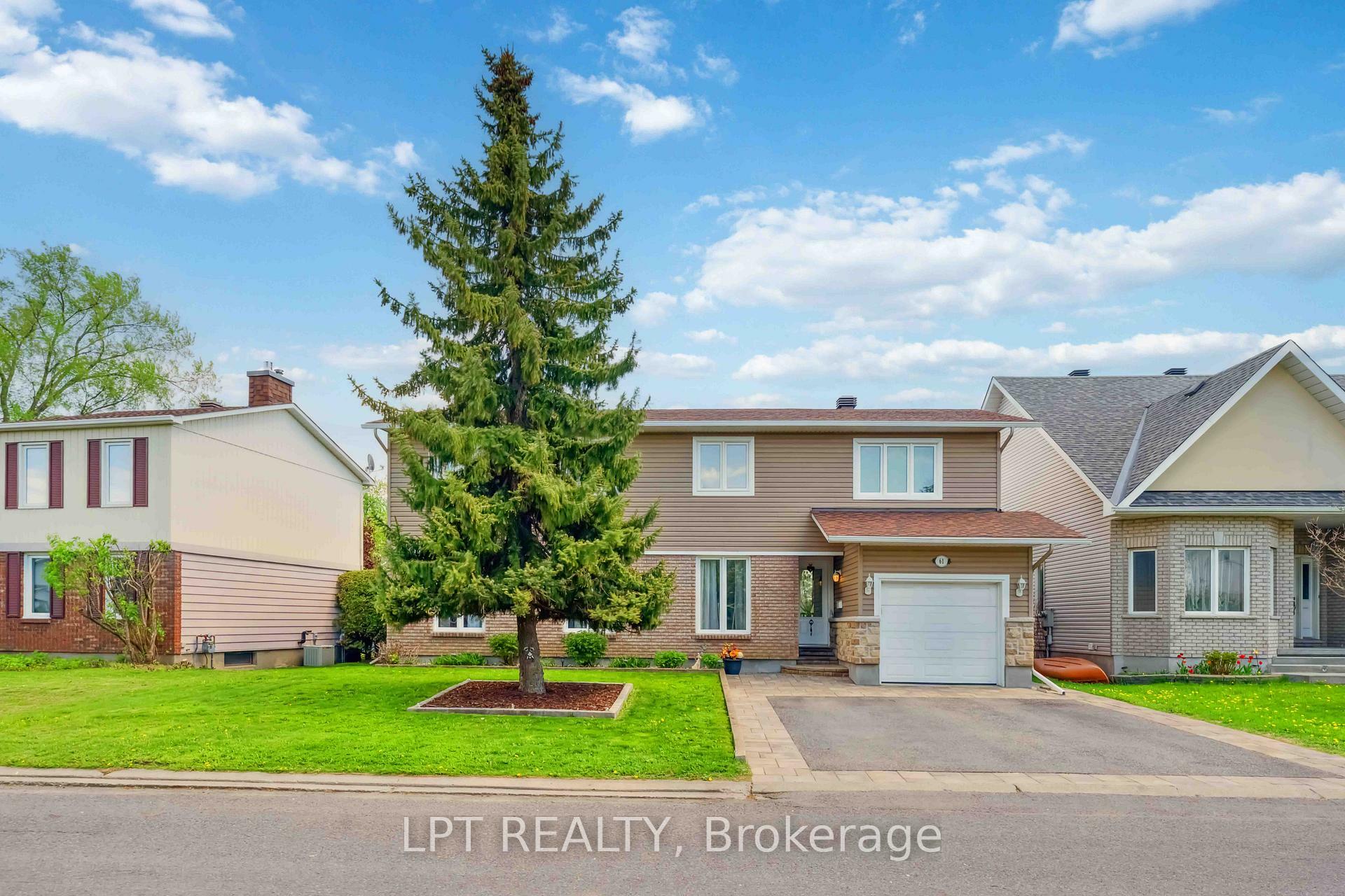 Photo de la propriété: 61 Fieldgate Drive ON K2J 1V3