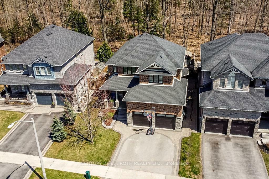Photo de la propriété: 99 Jewel House Lane ON L4N 5X1
