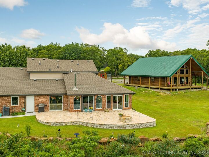 Property Photo:  3730 E Mountain Road  OK 74003 