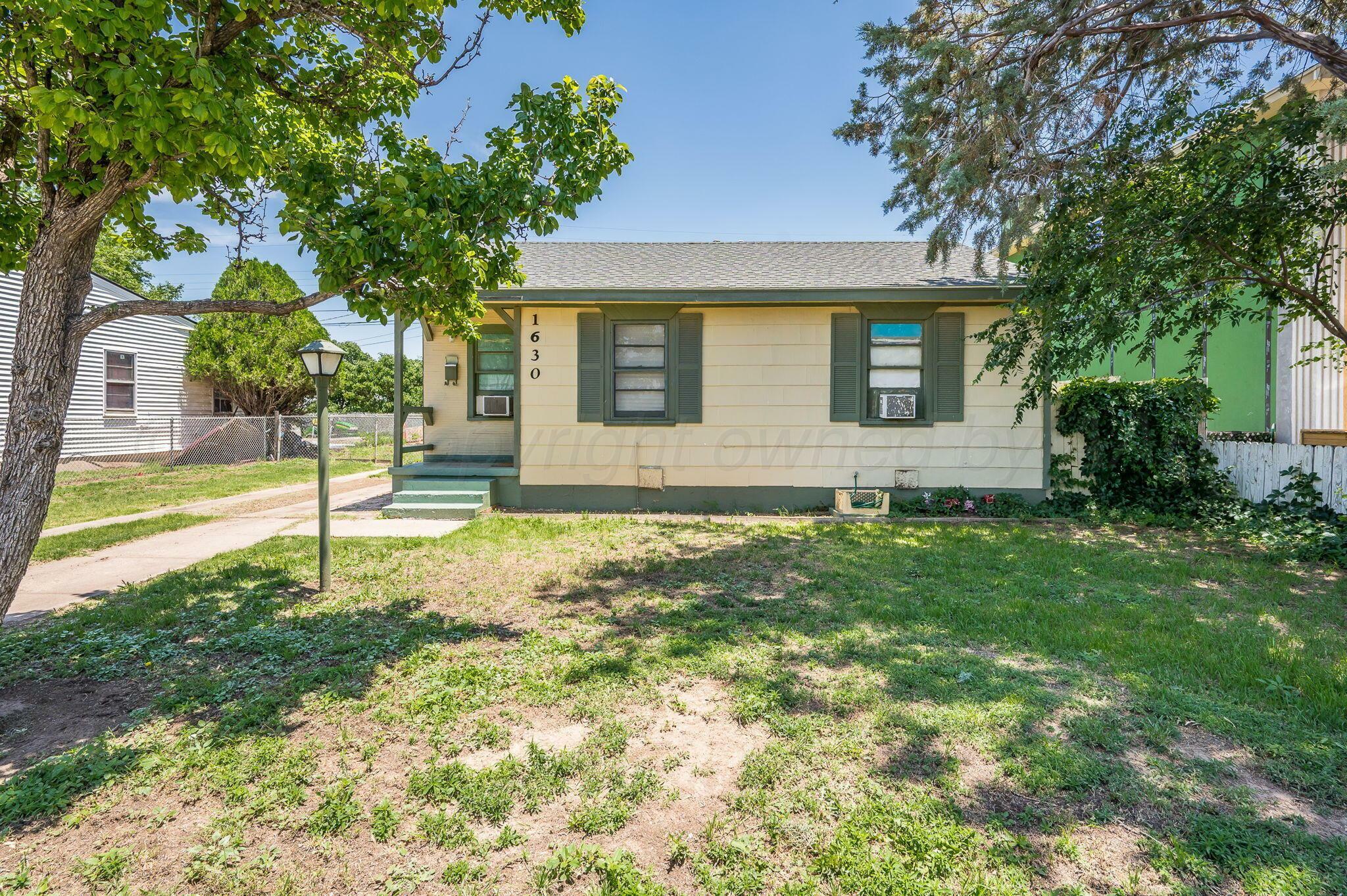Property Photo:  1630 N Highland Street  TX 79107-6936 