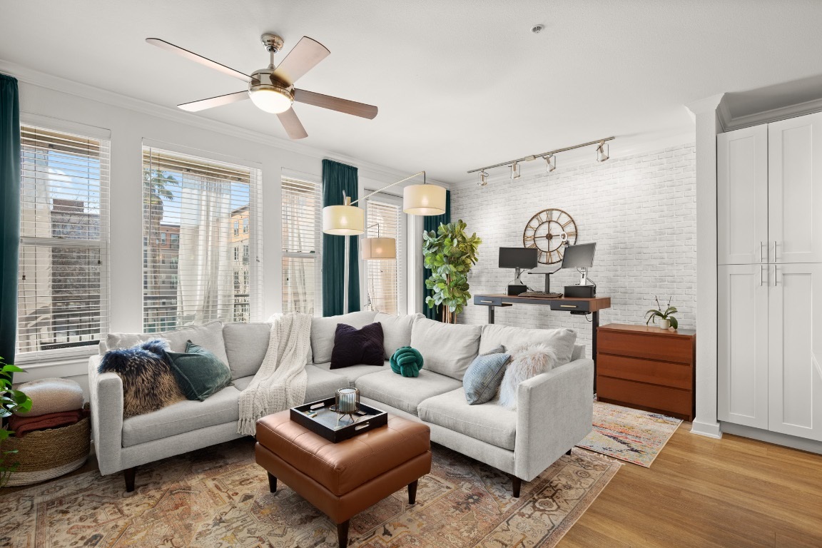 Property Photo: 1900 Barton Springs Road 3038 TX 78704
