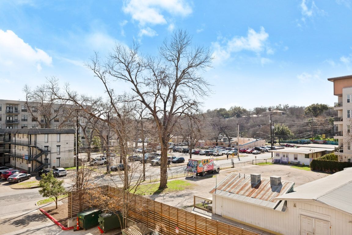 Property Photo:  1900 Barton Springs Road 3038  TX 78704 