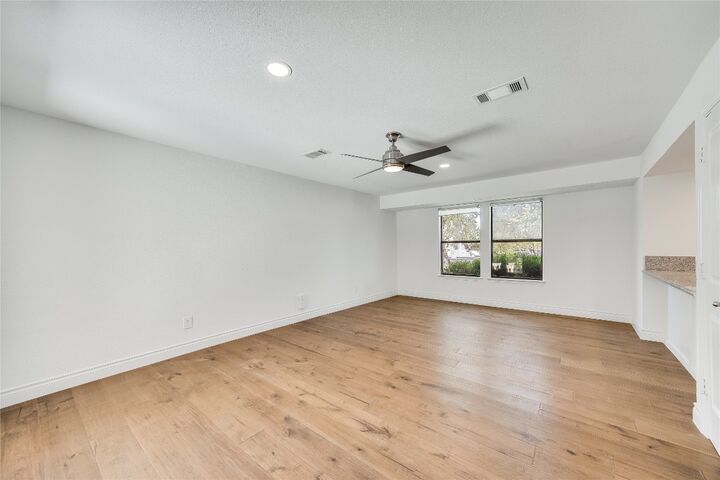 Property Photo: 10703 Keystone Bend TX 78750