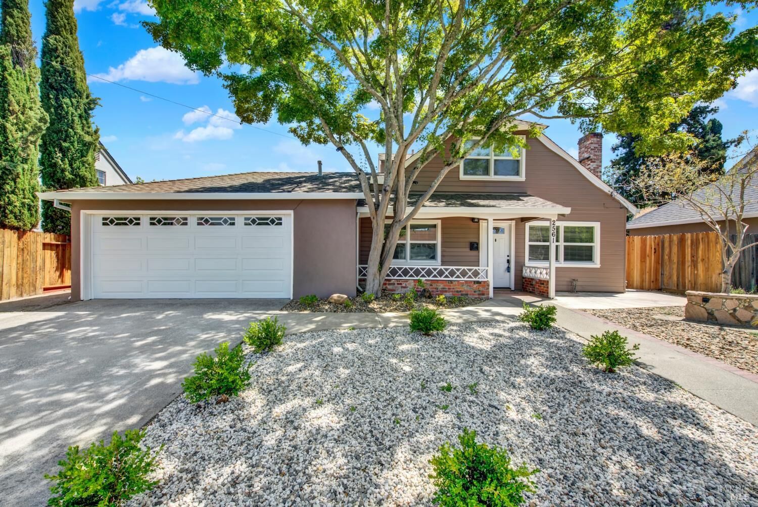 Property Photo:  2561 Dorset Street  CA 94558 