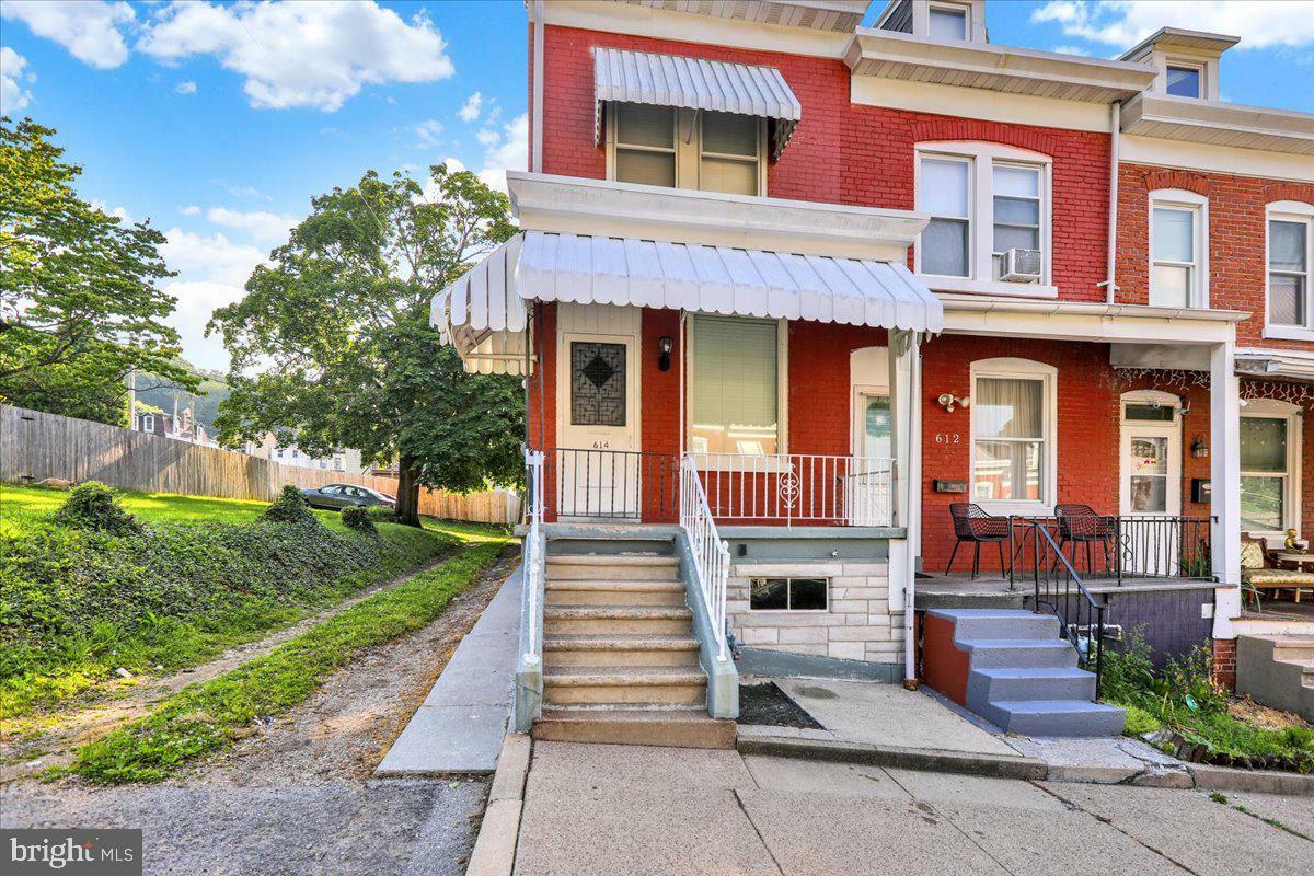 614 S 18 1/2 Street  Reading PA 19606 photo