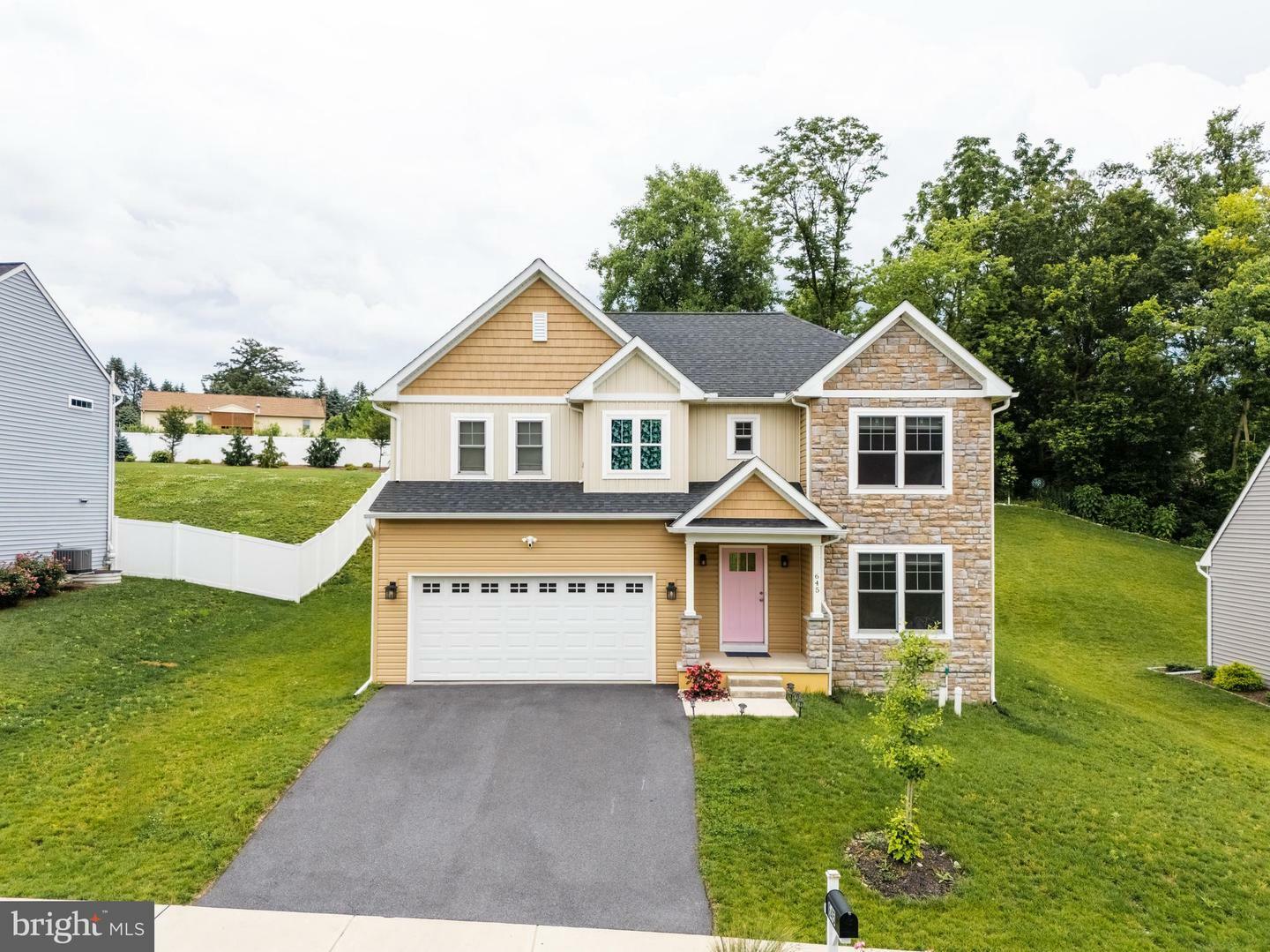 Property Photo: 645 N Pier Drive PA 17603