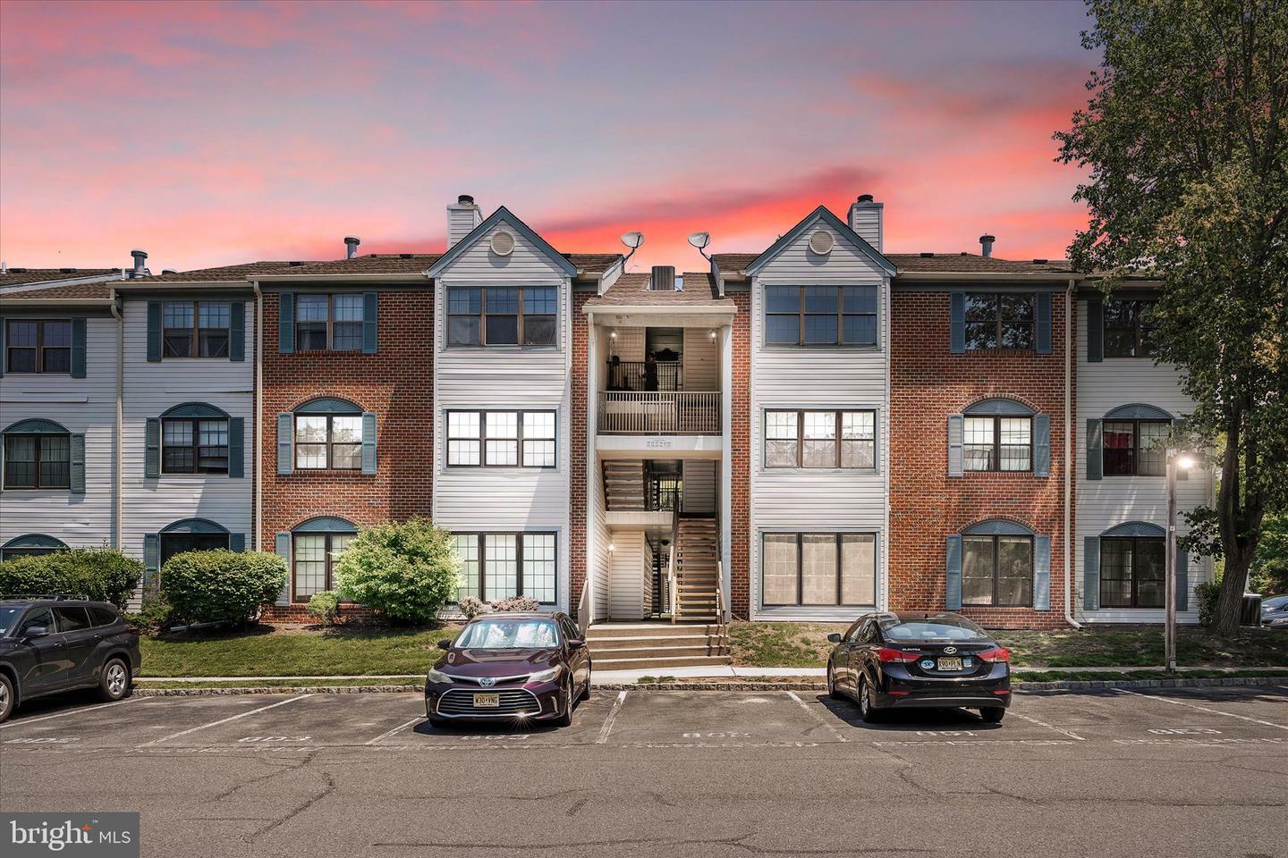 49 Joyner Court  Lawrence NJ 08648 photo