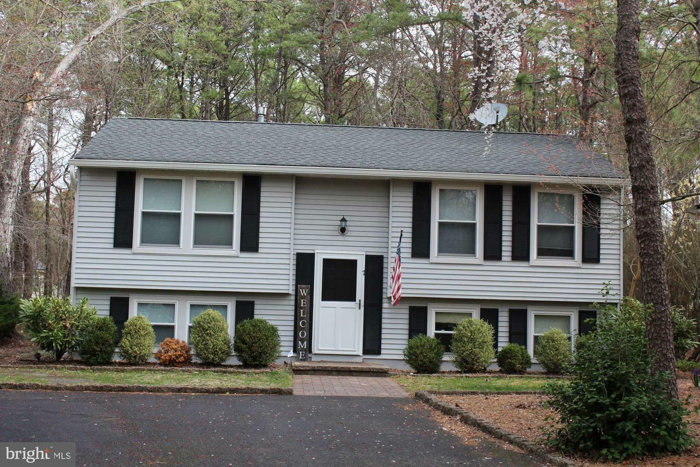 7 Georgian Ct.  Marlton NJ 08053 photo
