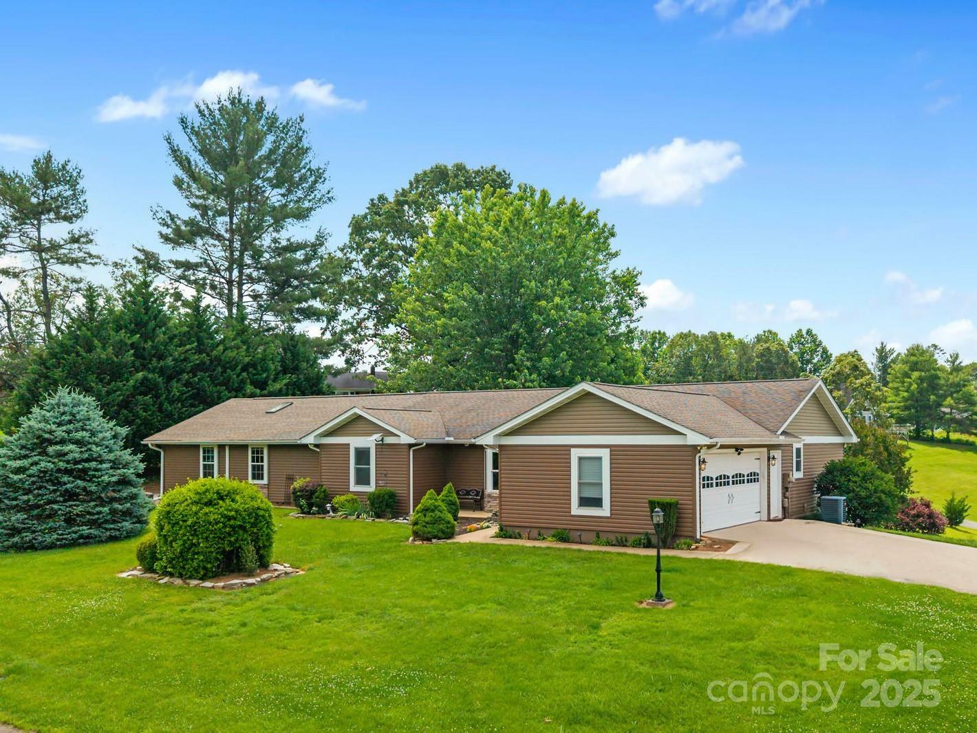 1330 Alexander Road  Leicester NC 28748 photo