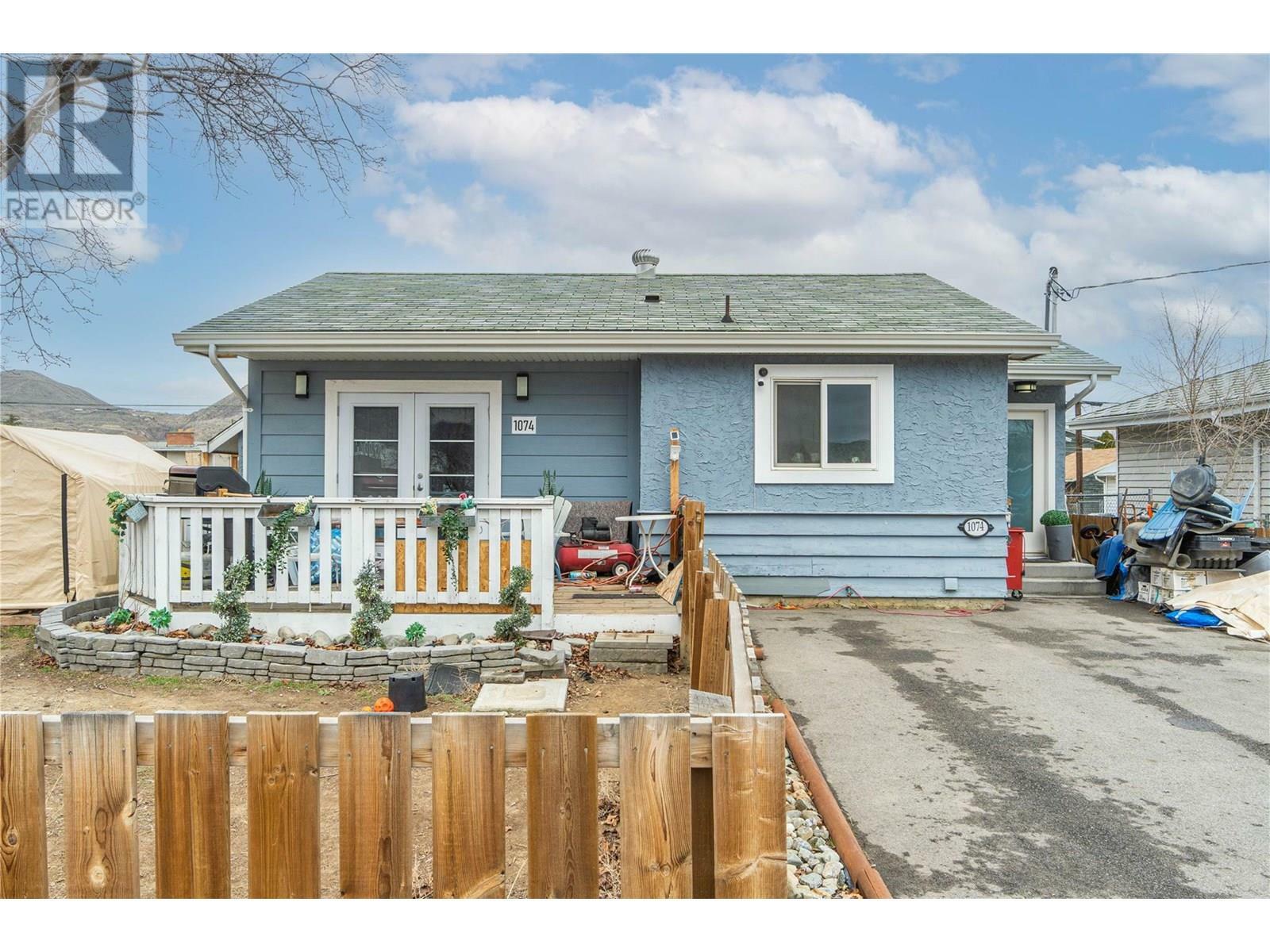 Property Photo:  1074 Surrey Avenue  BC V2B 1R2 