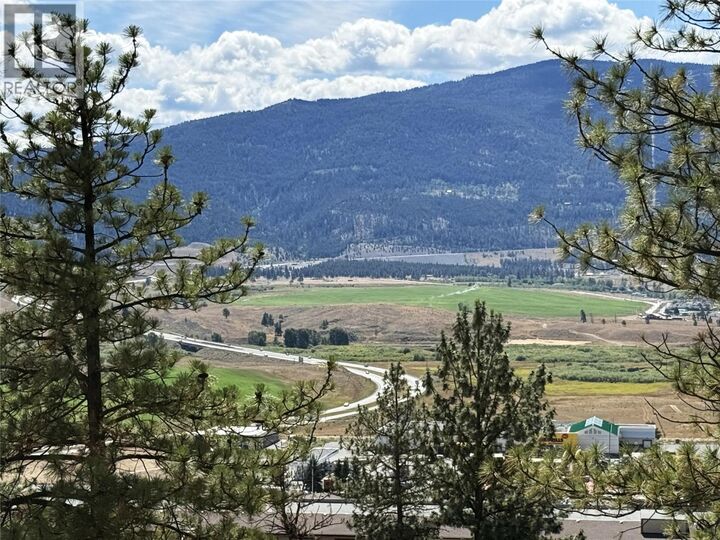 Property Photo:  2725 Grandview Heights  BC V1K 1R1 