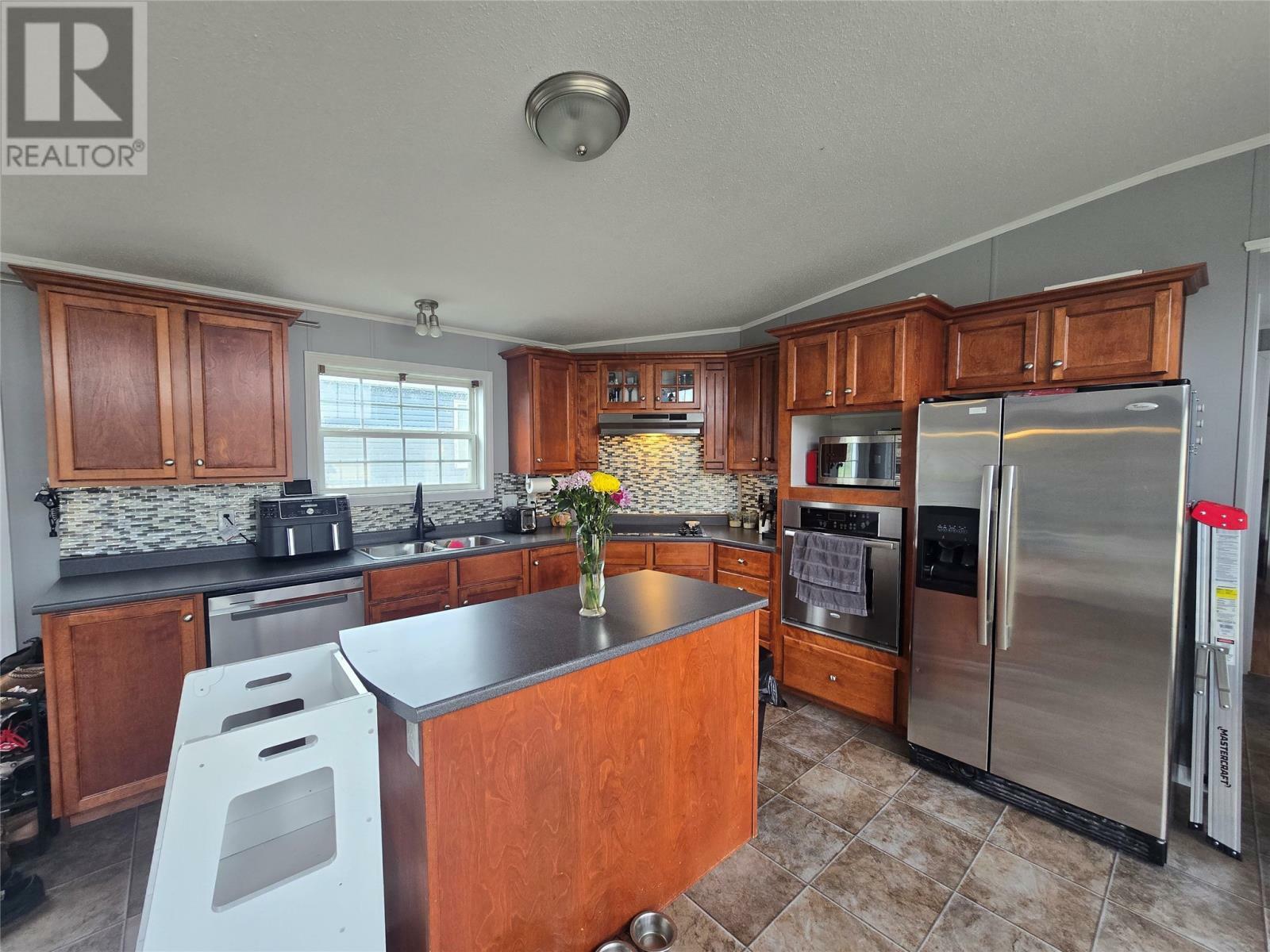 Property Photo: 4070 Malakoff Crescent NL A2V 0A9