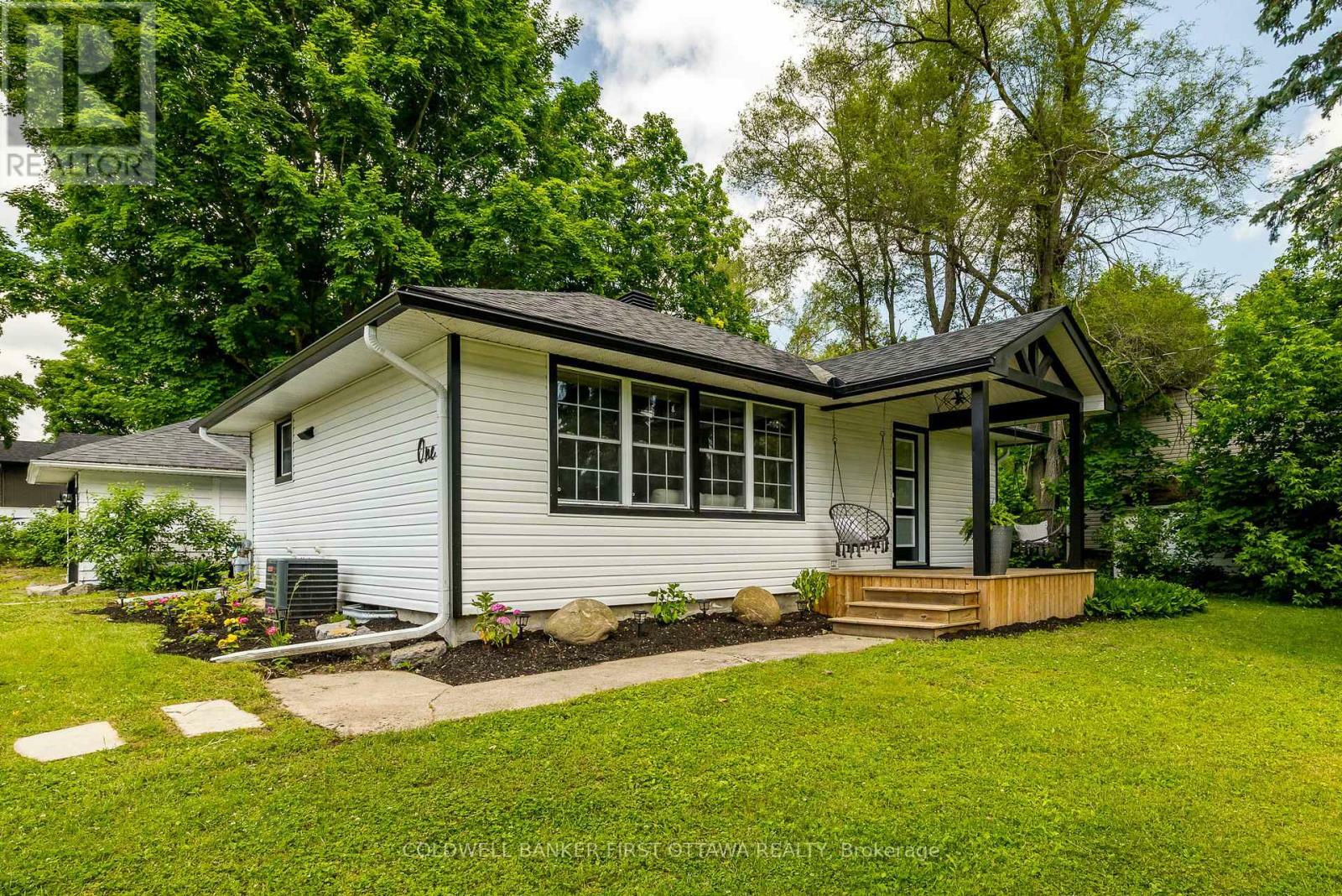 1 Porter Street  Ottawa ON K2S 1P8 photo
