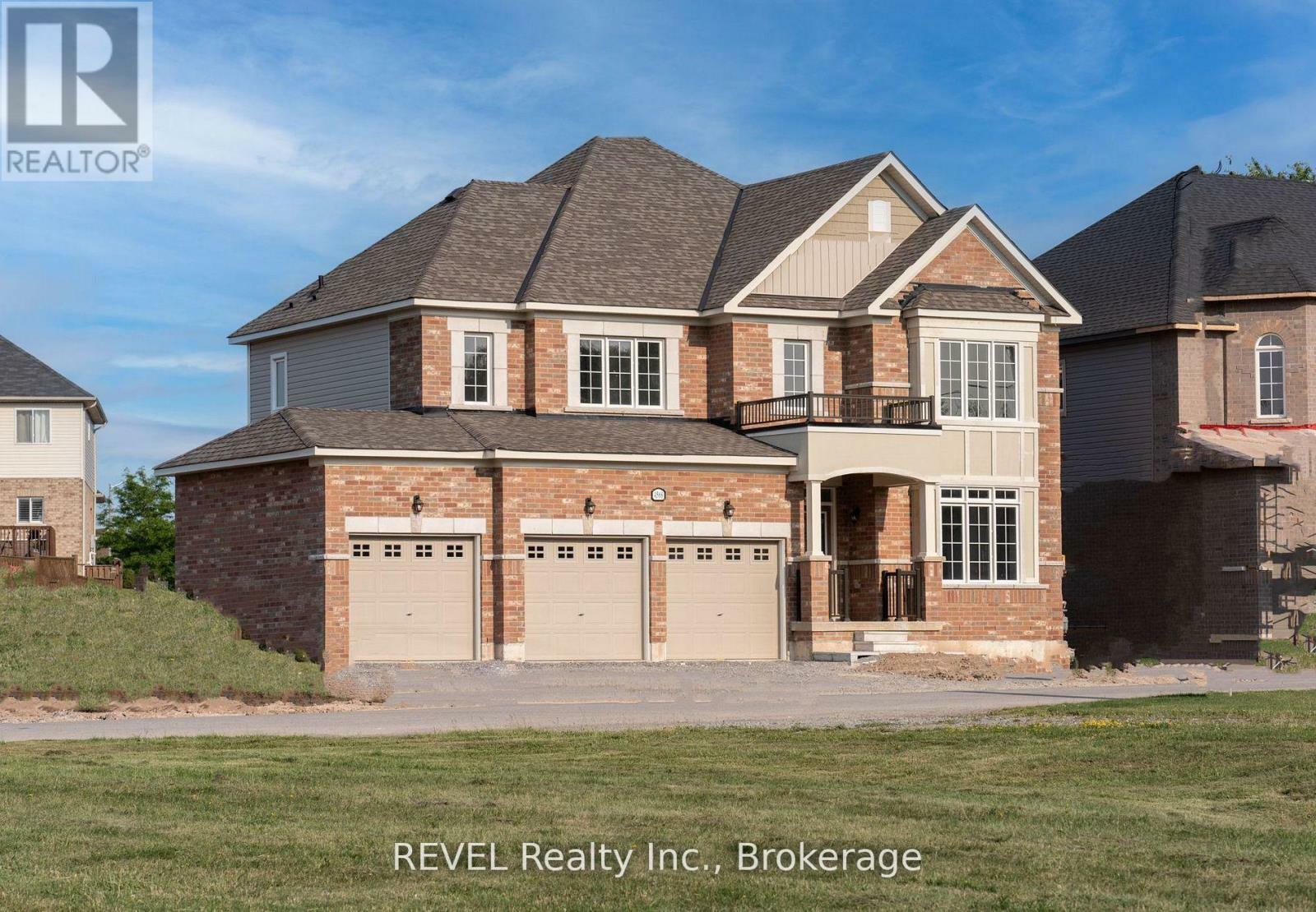 Property Photo: 4568 Lyons Parkway ON L2E 6S6