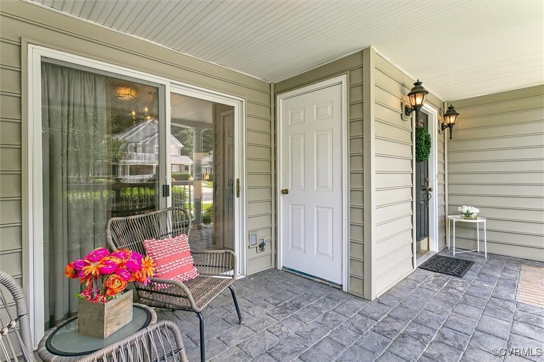Property Photo: 262 Claiborne Drive VA 23185
