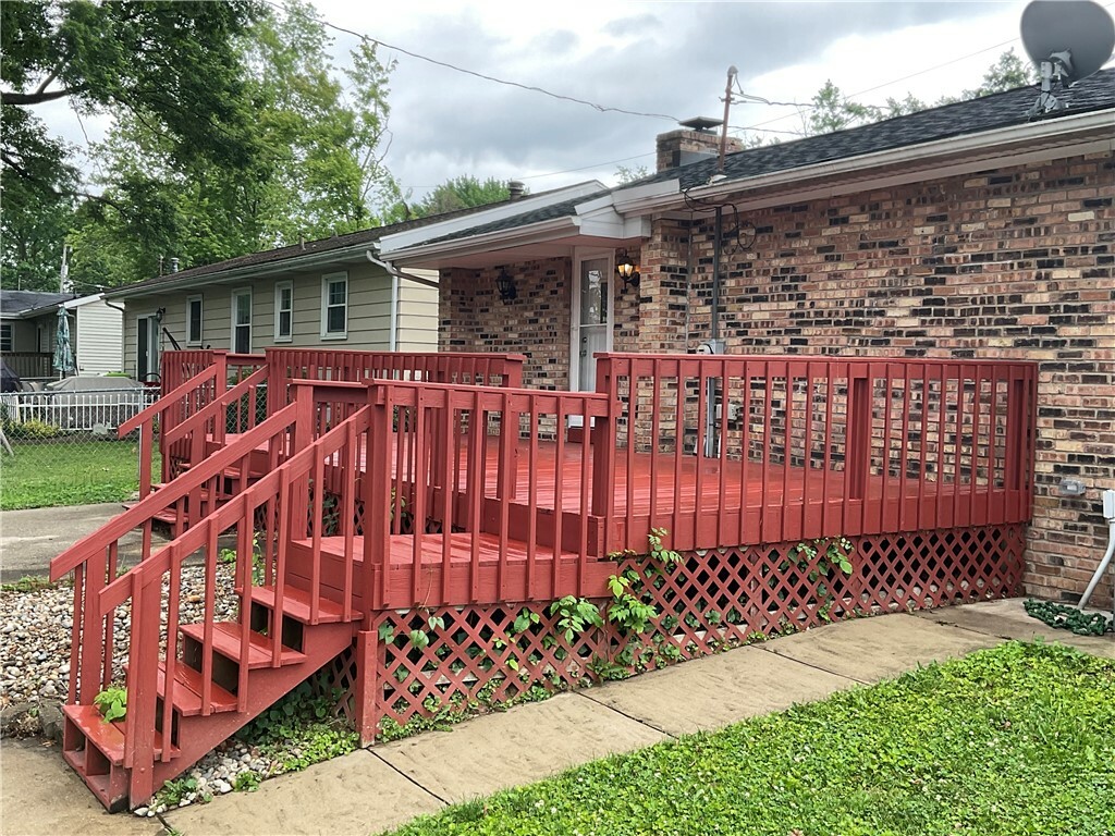 Property Photo: 1696 W Evandale Drive IL 62526
