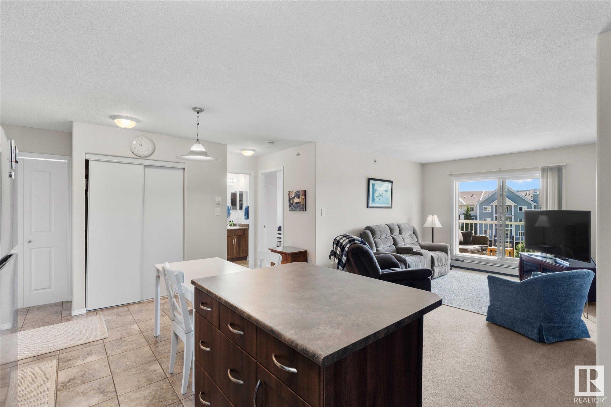 50 Woodsmere 433  Fort Saskatchewan AB T8L 4N9 photo