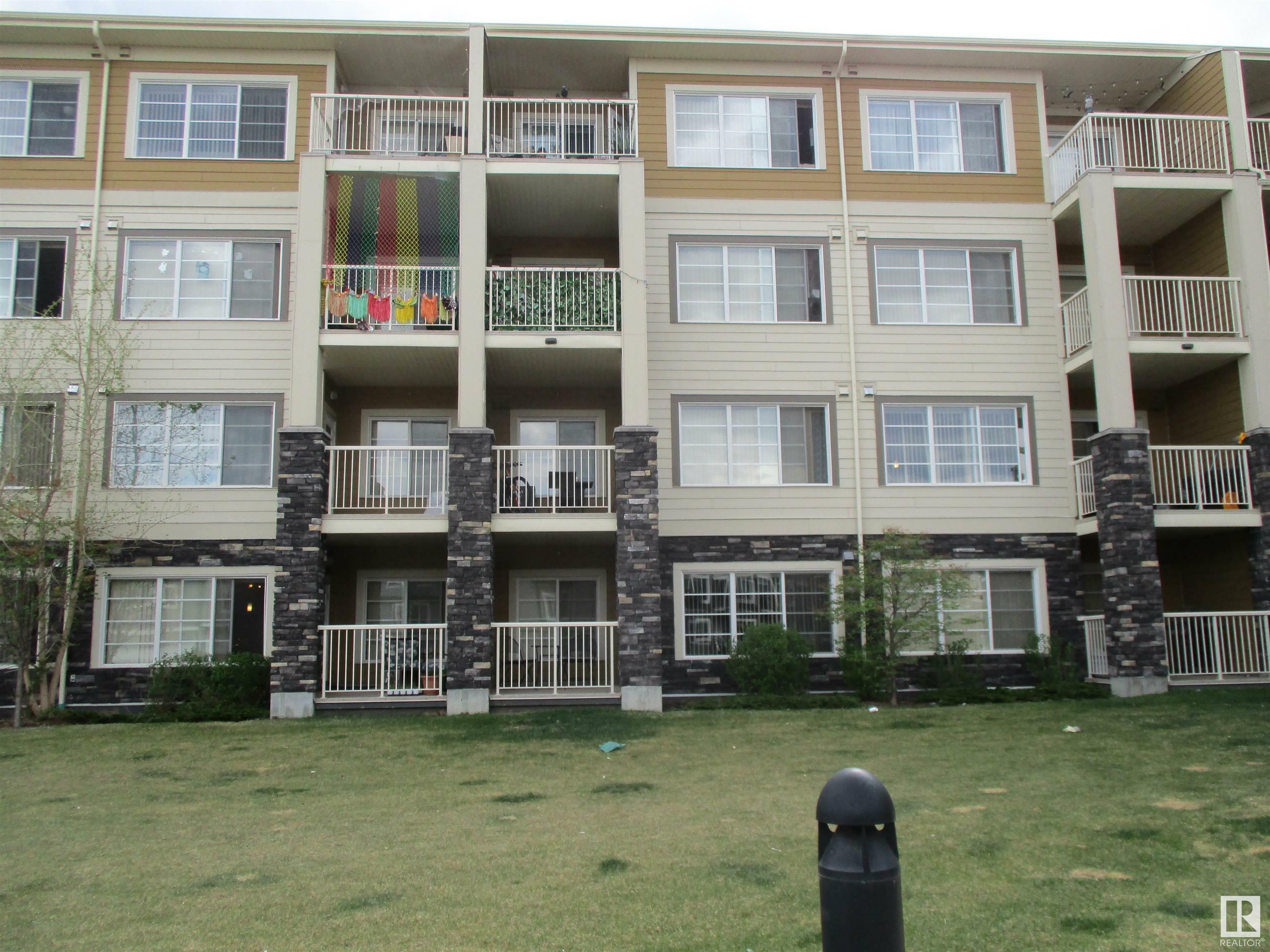 Photo de la propriété: 3670 139 Avenue NW 221 AB T5Y 3N5